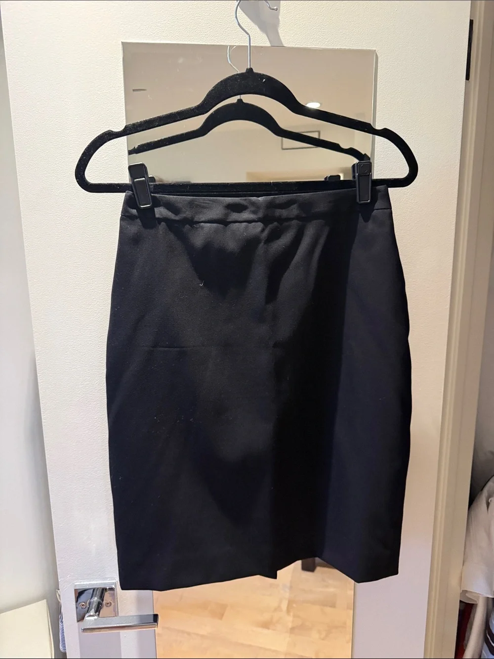 J Crew 100% wool Classic Black Pencil Skirt - Women